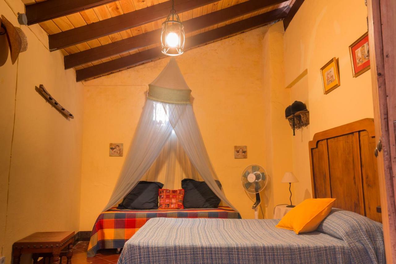 Casa Centenaria Con Encanto Zufre Extérieur photo